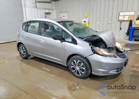 2010 Honda Fit из США, поврежденный, VIN JHMGE8H24AS006019
